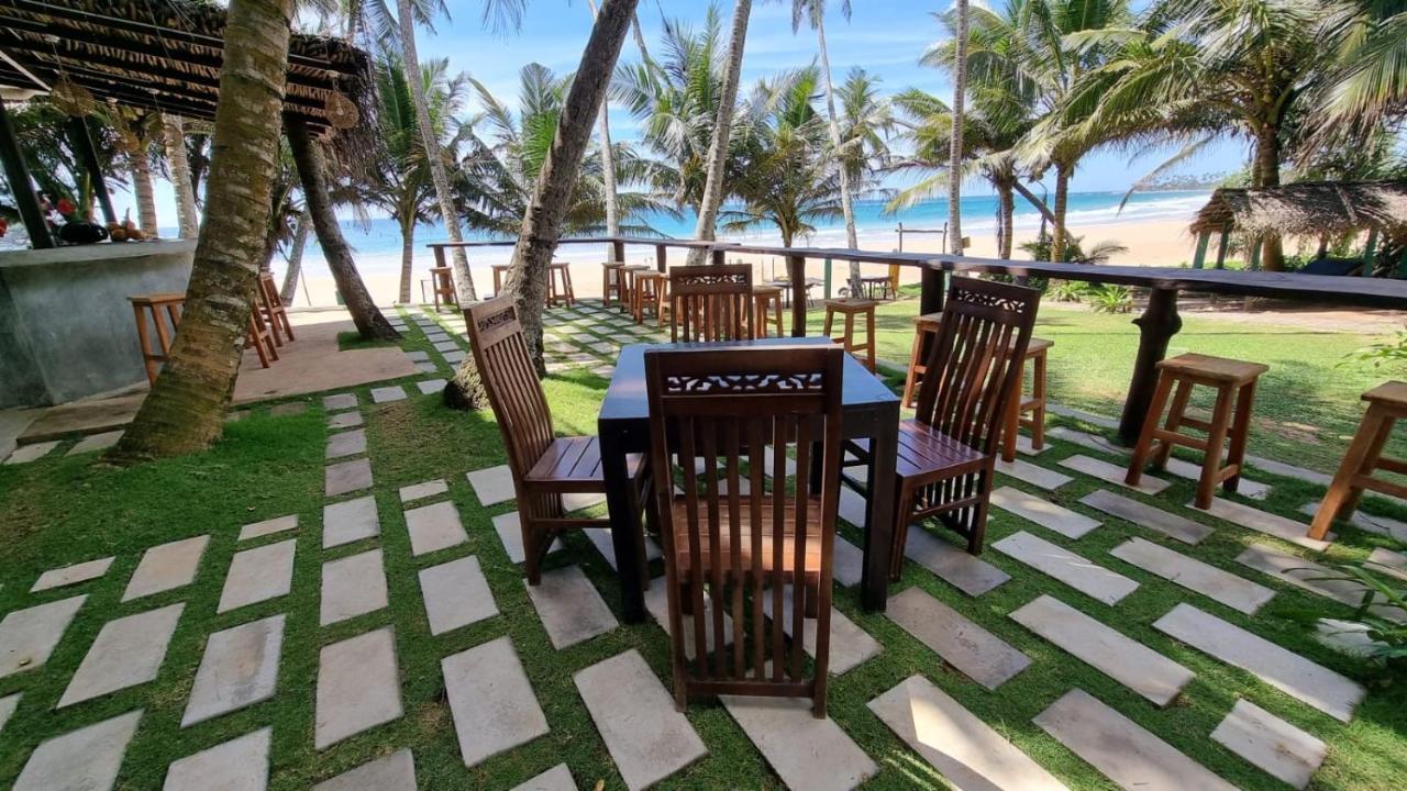 Dickwella Beach Exterior foto
